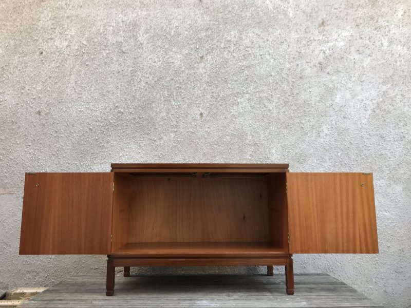 Retro Mid Century Record Vinyl TV Media Cabinet Cupboard Sideboard