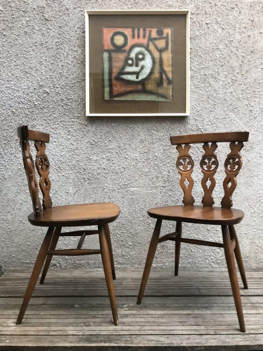 Set Four Vintage ERCOL Fleur De Lys Dining Chairs 375 Carved Back