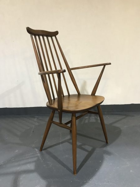 Set of Four Vintage ERCOL Windsor Goldsmith Dining Chairs Including Two Carvers