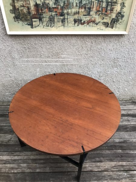 Round Vintage Retro Teak Coffee Table / Occasional Table with Ladder Magazine Rack