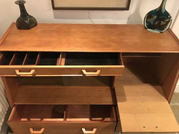 Mid Century Vintage G-Plan Brandon Sideboard Display Cocktail Cabinet