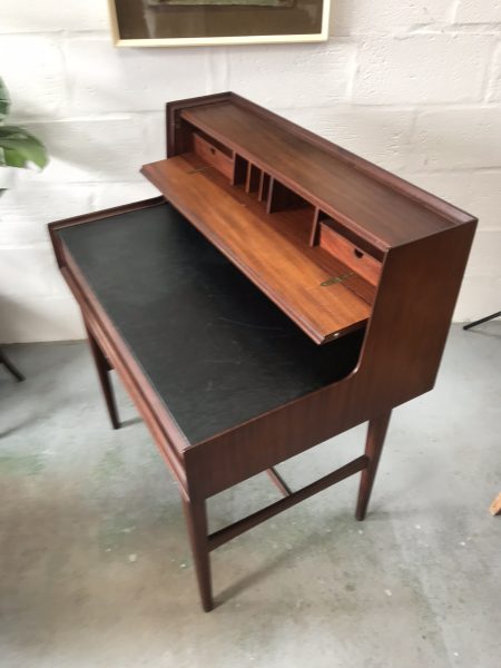 Stylish Vintage Mid Century Teak RICHARD HORNBY Desk / Bureau / Secretaire