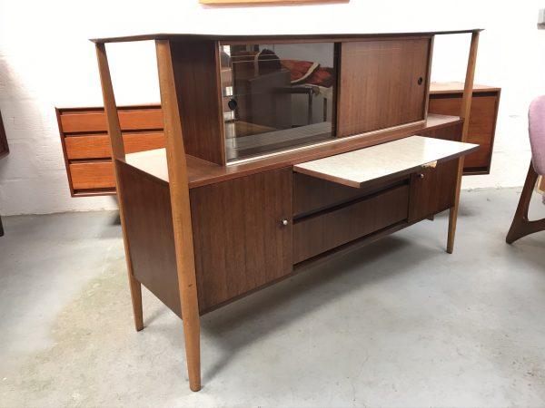Retro Vintage Mid Century Beautility Drinks / Cocktail Cabinet 1950s 