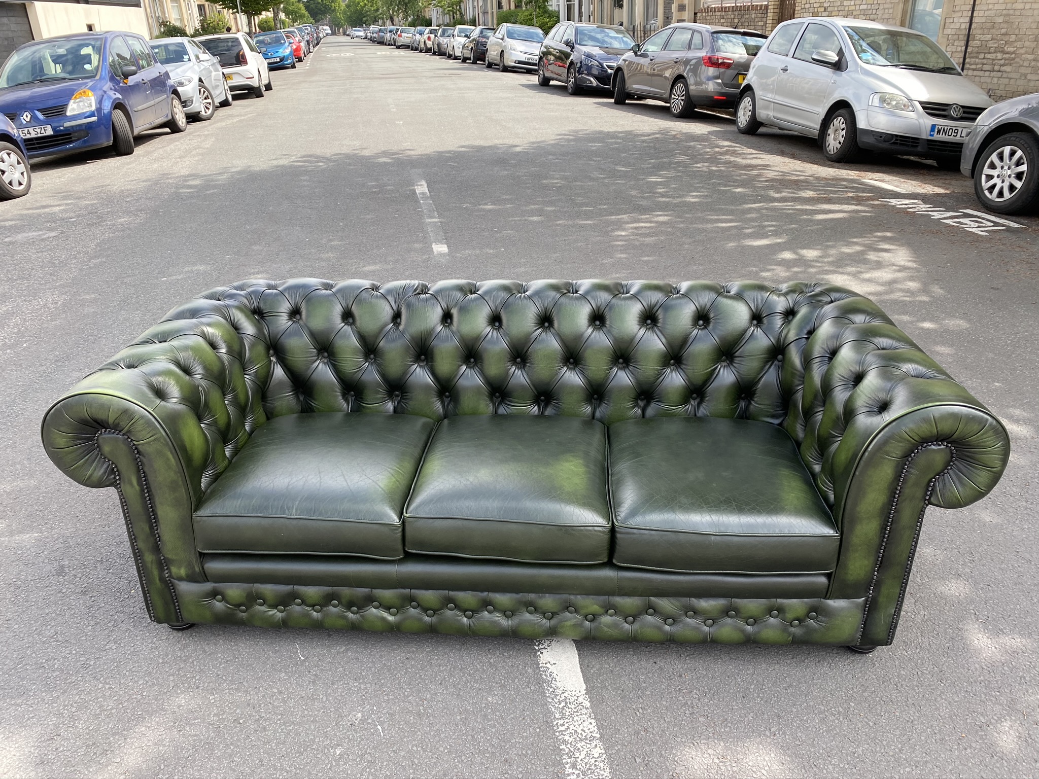 Thomas Lloyd Quality Green Leather Chesterfield Style 3 Seater Sofa