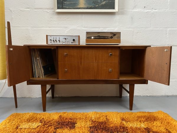 Vintage Mid Century Sideboard, Record Player / Media Stand