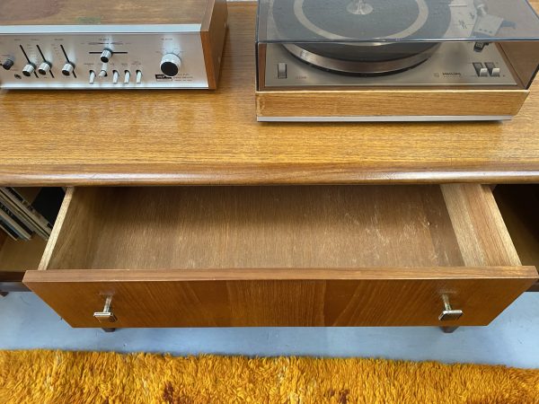 Vintage Mid Century Sideboard, Record Player / Media Stand