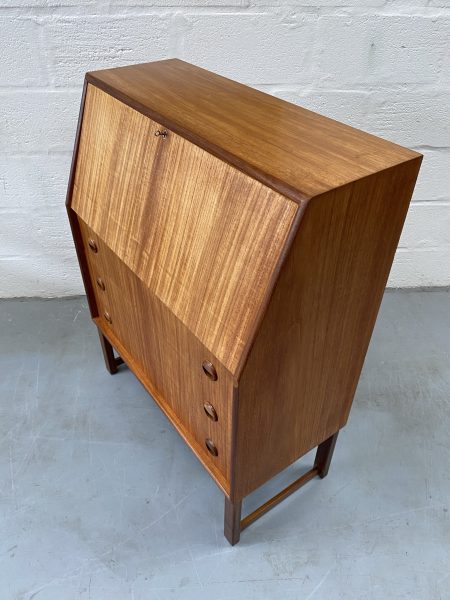 Retro 1960s / 1970s Turnidge of London Teak Bureau