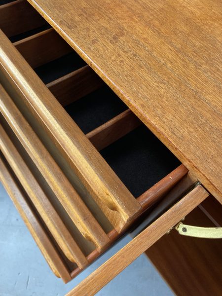 Vintage Mid Century Mcintosh 'Dunbar' Sideboard